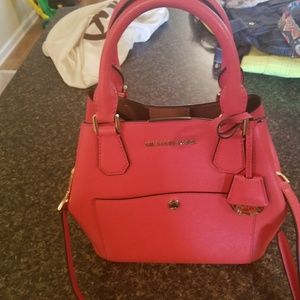 Micheal Kors purse